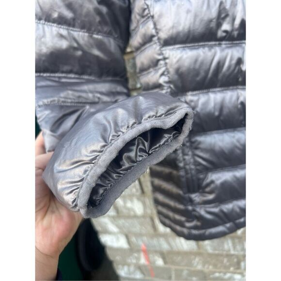 GH Bass Outdoors Shinny Silver Woman’s Winter Jacket Size Medium - Picture 11 of 16